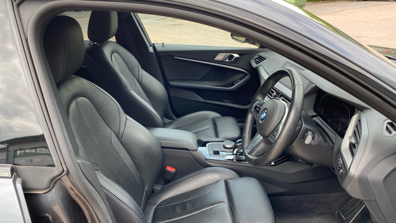 BMW 2 Series 218i [136] M Sport 4dr Petrol Saloon